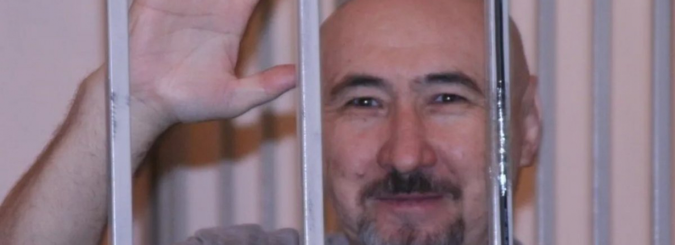 Арон Атабек қайтыс болды