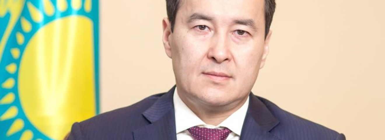 ҚР Премьер-Министрі лауазымына Әлихан Смайылов тағайындалды
