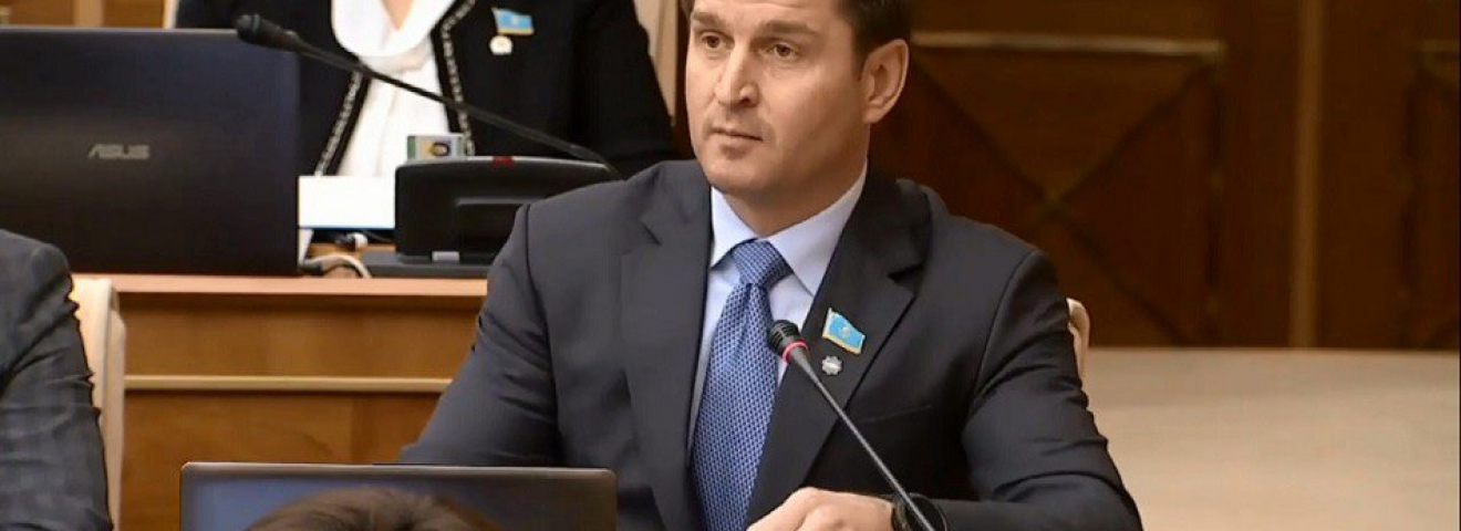 «Ақ жол»: Өнеркәсіпті дамыту қорына өндірістік кәсіпорындарды қолдайтын барлық институттарды біріктіру керек