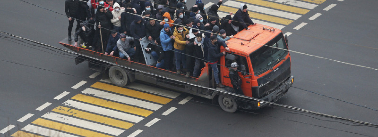 Кто организовал захват аэропорта Алматы?