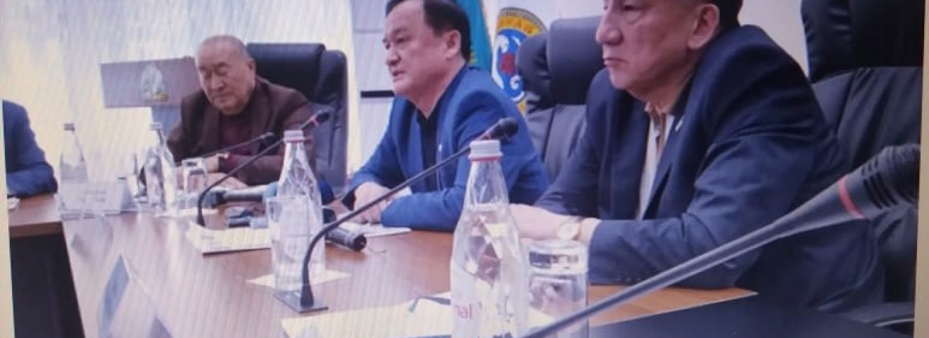 Билік бұқараға бет бұрмай, тіл мәселесі түпкілікті шешілмейді