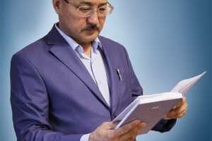 Ілияс мінген Қарагер