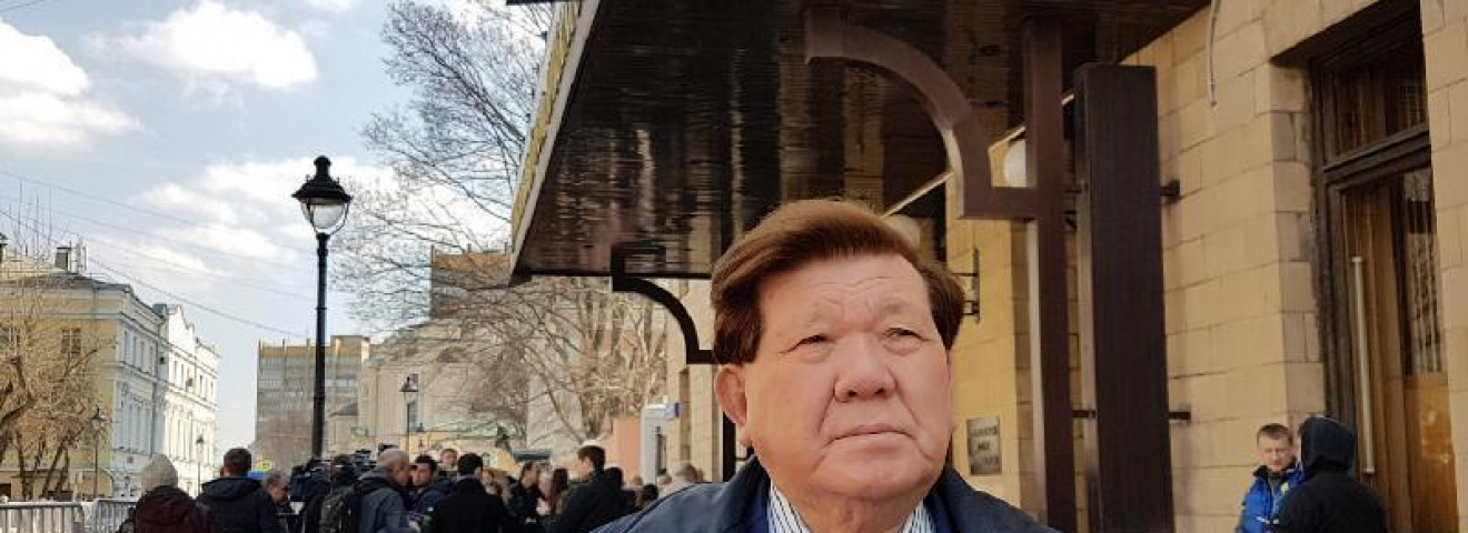 Бүгін ақын Мұхтар Шаханов 80 жасқа толды