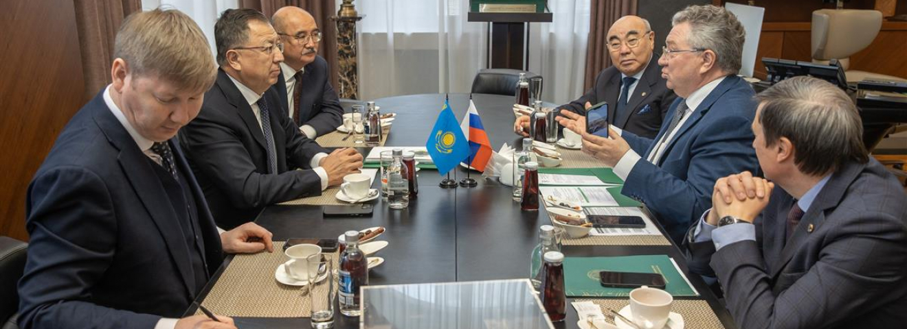 ҚазҰУ және Санкт-Петербург политехникалық университеті ынтымақтастық бағыттарын арттырады