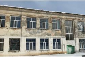 Басшылар Риддердегі жалғыз қазақ мектебін құртқысы келеді - ардагер ұстаз