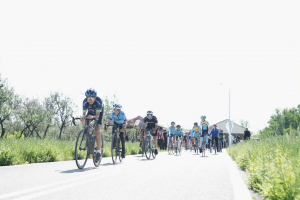 БҰҚАРАЛЫҚ СПОРТ: МЕМЛЕКЕТТІК РӘМІЗДЕР КҮНІНЕ ОРАЙ ВЕЛОШЕРУ ӨТТІ
