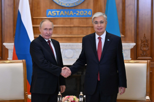 Мемлекет басшысы Қасым-Жомарт Тоқаев Ресей Президенті Владимир Путинмен кездесу өткізді