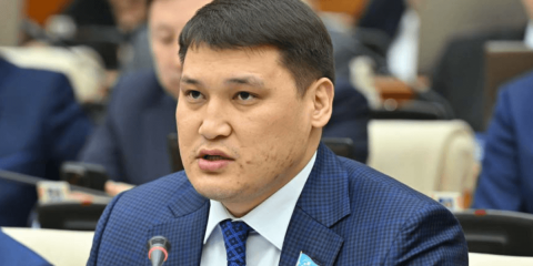 Шымкентте қала әкімінің орынбасары Руслан Берденовті атып кетті