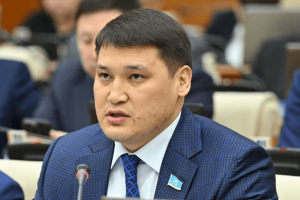 Шымкентте қала әкімінің орынбасары Руслан Берденовті атып кетті