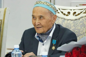 Жазушы Әкім Тарази өмірден өтті