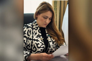 ҚАЗАҚША СӨЙЛЕЙТІНДЕР ҚАЗАҚҚА ҰҚСАЙДЫ!