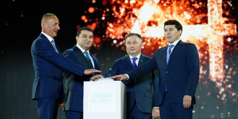 Түркістанға жаңа тыныс берген «Ескек есу» каналы