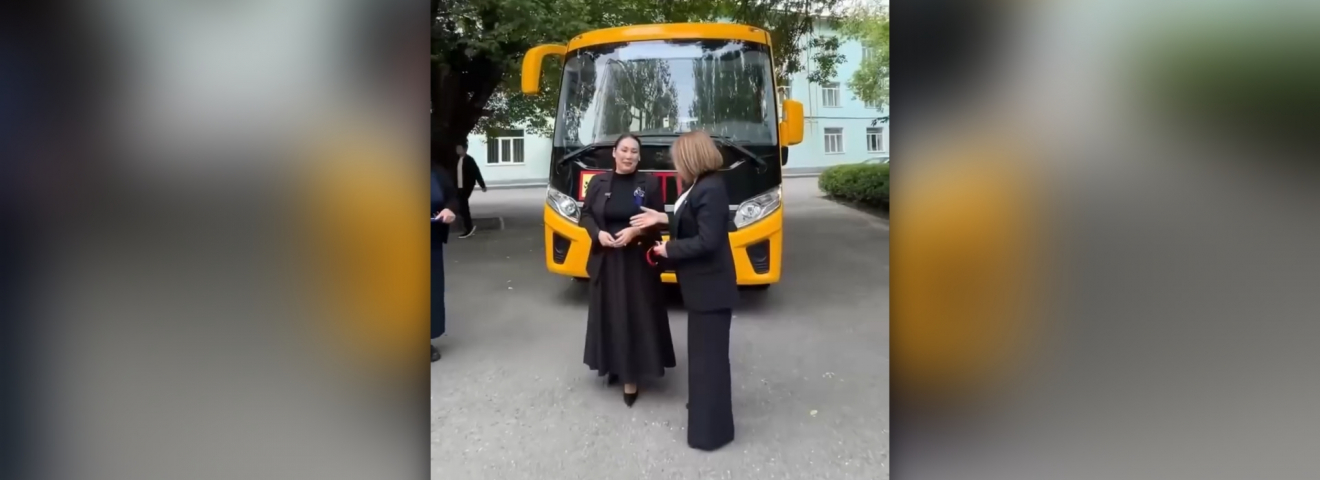 Алматыдағы мамандандырылған музыка мектеп-интернаттарына жаңа автобустар берілді