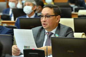 Ұлттық банктің салымшылардың банк құпиясын жария ету жөнінде талабының заңсыздығы туралы