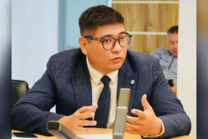 "Ақ жол" депутаттары Қаржы министрлігінің заңды бұрмалап, жеке кәсіпорындарға зиян келтіретін мемкомпанияларды лоббилегенін әшкереледі