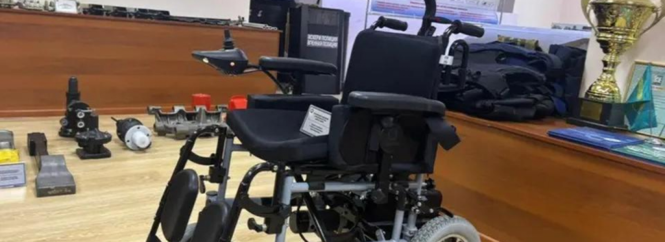 Ақмола облысында мүгедектер арбасына арналған жаңа құрылғы өндірісі жолға қойылды