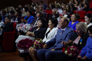 «Педагогтердің мәртебесін нығайту, біліктілігін арттыру және олардың шығармашылық жұмысына жағдай жасау - басты басымдық» - Оқу-ағарту министрі Жұлдыз Сүлейменова