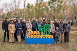 Ұлттық құрылтай мүшелері «Таза Қазақстан» акциясына қатысты