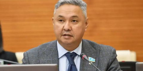 Азат Перуашев: Кәсіпкерлер күні - бұл әділ мемлекет құруда бизнес-қауымдастығының рөлін ресми мойындау