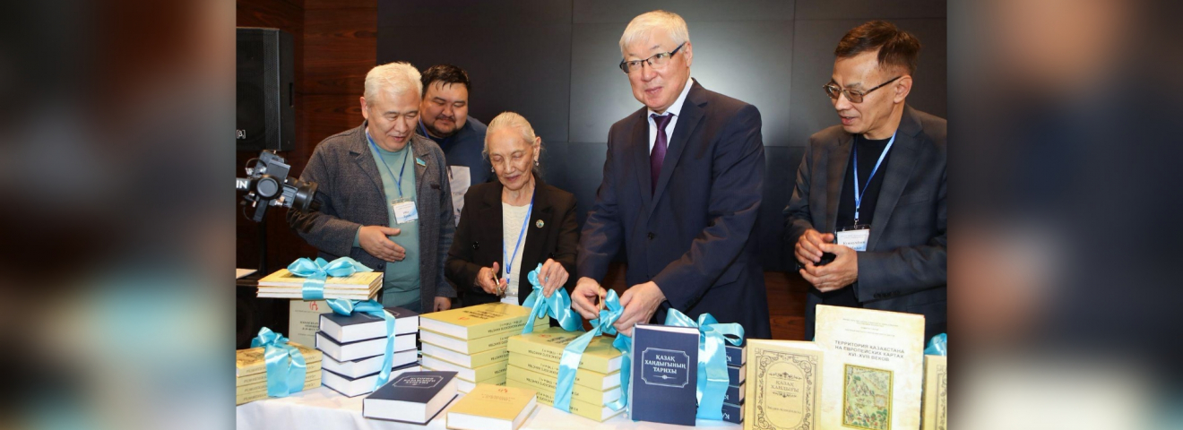 Белгісіз хандар мен ұмыт қалған карталар: Астанада Қазақ хандығы тарихына қатысты жаңа деректер таныстырылды