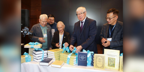 Белгісіз хандар мен ұмыт қалған карталар: Астанада Қазақ хандығы тарихына қатысты жаңа деректер таныстырылды