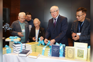 Белгісіз хандар мен ұмыт қалған карталар: Астанада Қазақ хандығы тарихына қатысты жаңа деректер таныстырылды