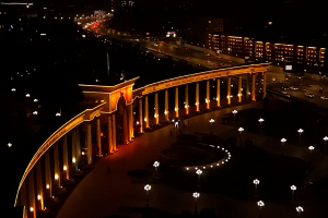 Көктөбе телемұнарасы мен қаланың өзге де нысандары қызғылт сары түске көмкерілді