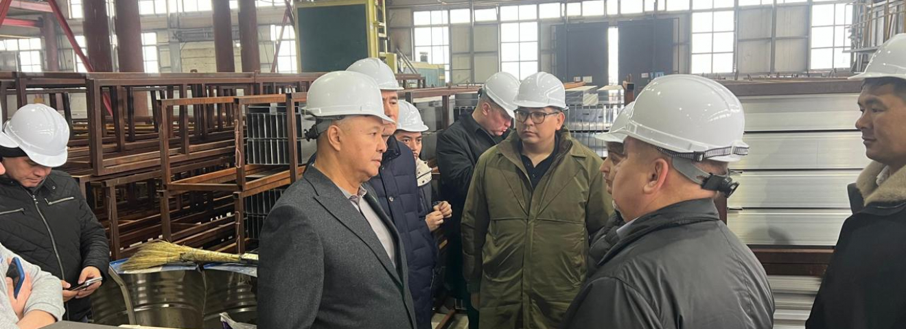 "Ақ жол" депутаттары Алматы мен Алматы облысы кәсіпорындарының жұмысымен танысты