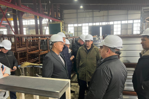 "Ақ жол" депутаттары Алматы мен Алматы облысы кәсіпорындарының жұмысымен танысты