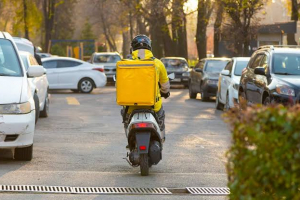 Алматы прокуратурасы курьерді жауапкершілікке тартуға қатысты мәлімдеме жасады