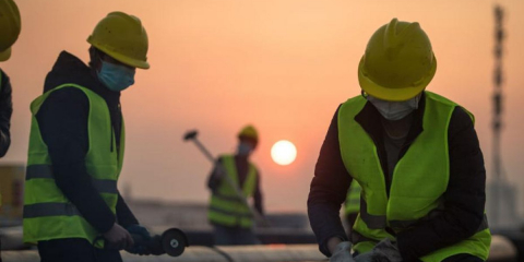 Еңбек адамы – ел тірегі