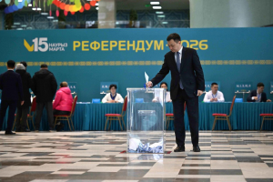 Президенті Әкімшілігінің Басшысы Айбек Дәдебай референдумда дауыс берді