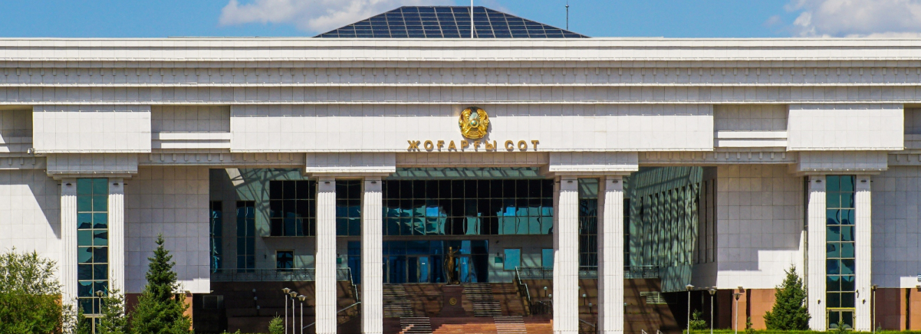 Жоғарғы Сот Төрағасының тұрғын үйден тек сот шешімі негізінде ғана шығару туралы ережеге қатысты түсіндірмесі