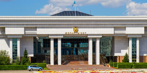 Жоғарғы Сот Төрағасының тұрғын үйден тек сот шешімі негізінде ғана шығару туралы ережеге қатысты түсіндірмесі