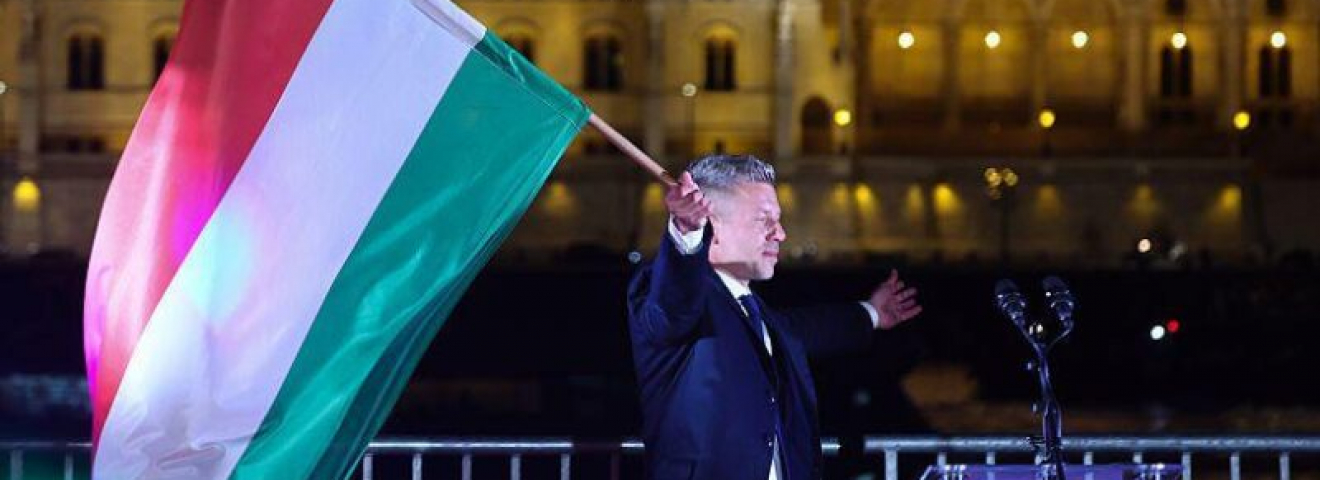 МАЖАРЛАР - «ОРЫСТАР, ҮЙЛЕРІҢЕ ҚАЙТ!»