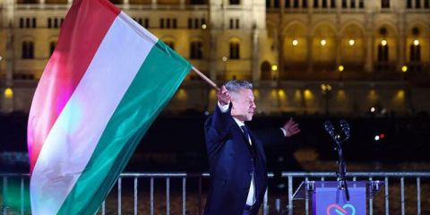 МАЖАРЛАР - «ОРЫСТАР, ҮЙЛЕРІҢЕ ҚАЙТ!»