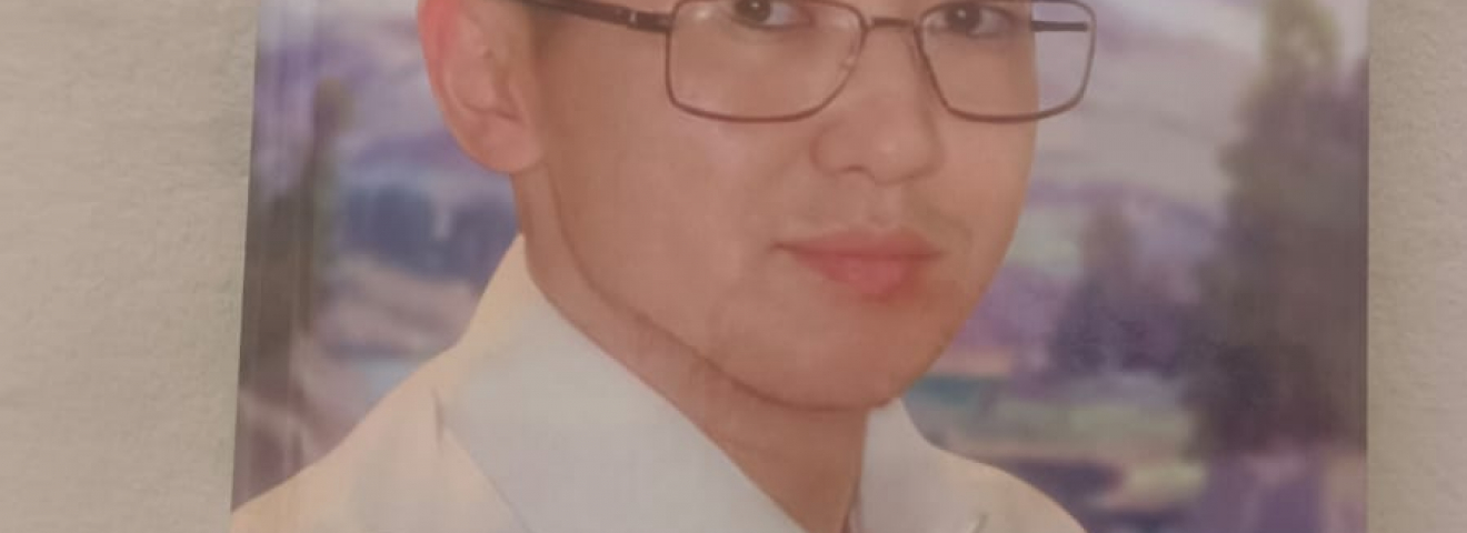 Исраил Сапарбайдан бата алған бала