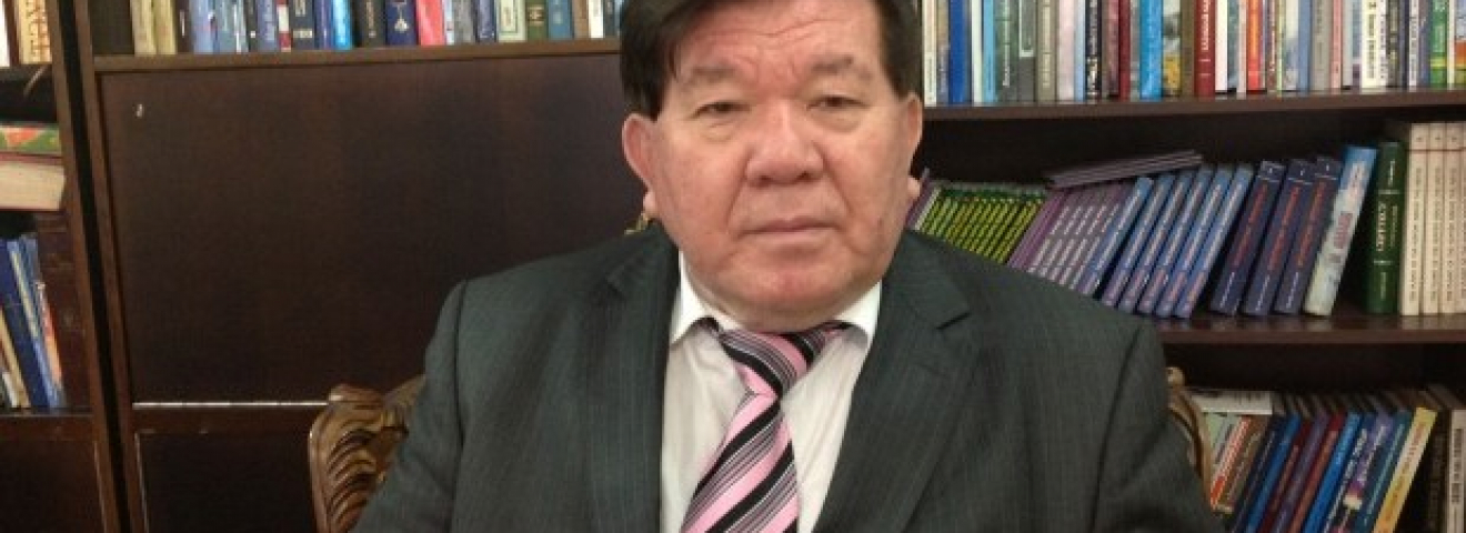 Шахановты қаралау кімге тиімді: Қыдырәлі Оразұлы шындықты жайып салды