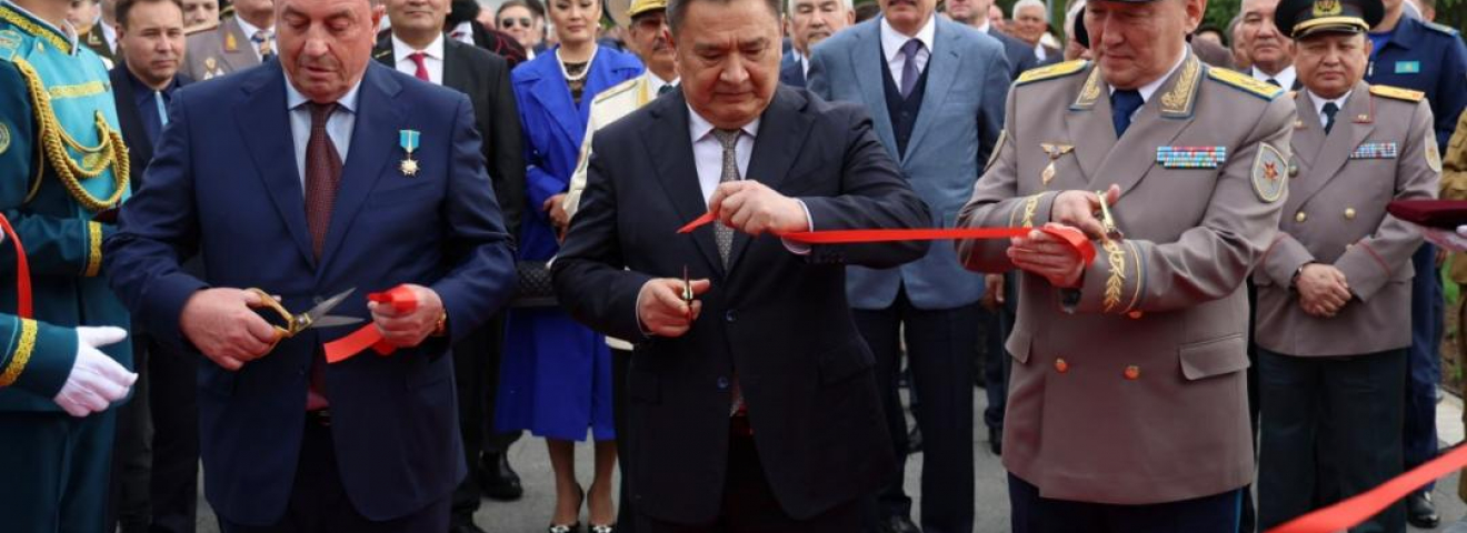 Қорғаныс министрі Родина ауылында әскери-тарихи музей филиалын ашты
