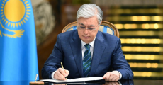 Мемлекет басшысы кітап оқу мәдениетін дамыту жөніндегі Жарлыққа қол қойды
