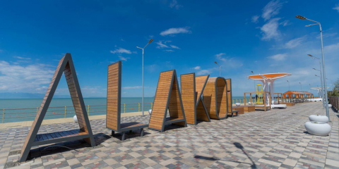 Алакөл жаңа туристік маусымды жаңартылған инфрақұрылыммен бастады