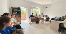 Диалогқа негізделген үгіт: «Ақ жол» өңірлерде қандай мәселелерді көтеріп жүр?