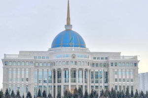 Тоқаев мәслихаттар өкілеттігін тоқтату туралы Жарлыққа қол қойды
