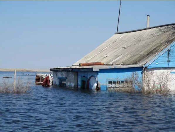 Су астында қалған ауыл (фото)