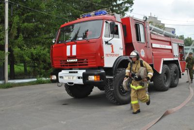 Астанада 9 қабатты үй өртенді