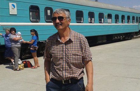 "Зейнетақым 376 мың теңге. Сіздерде ондай зейнетақы түгілі, ондай еңбекақы жоқ екен"