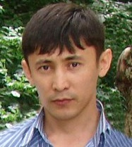 «Қазақтың орысша акцентсіз сөйлегені мақтаныш емес - трагедия!»