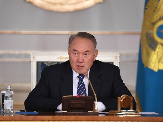 Президентпен кездескен шетелдік дипломаттар қазақша сөйледі