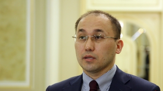 Латын әліпбиінің соңғы нұсқасы тиімді – Дәурен Абаев