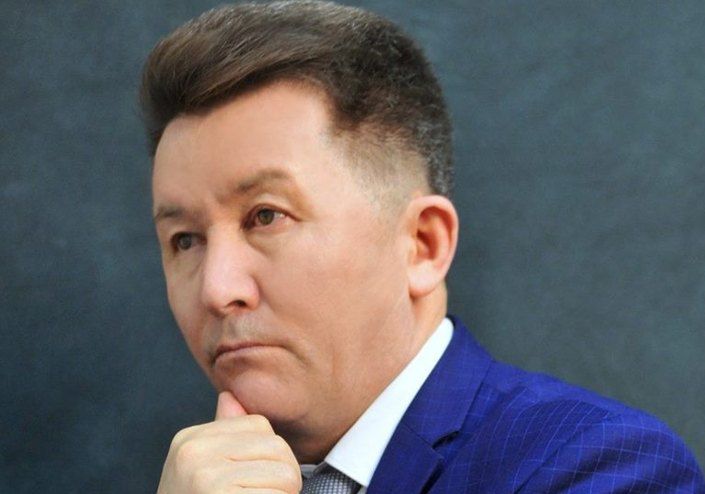 Әділбек ҚАБА: "Ұлт тіліне көшіңдер, Осы болсын талабың!"